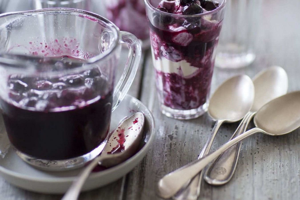 Easy and utterly delicious Blueberry Fool.  Photo: Rodney Weidland