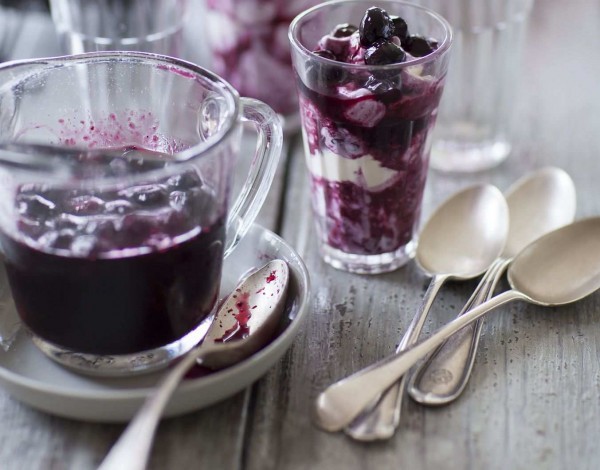 Easy and utterly delicious Blueberry Fool.  Photo: Rodney Weidland