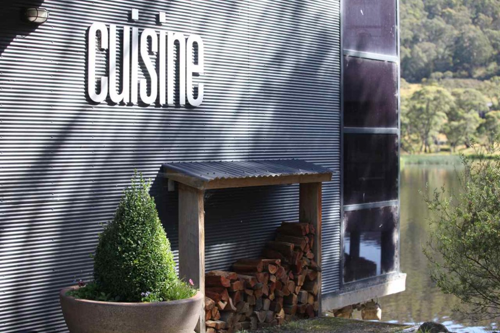 Cusine restaurant, complete with woodpile and resident wombat, is right on the lake.