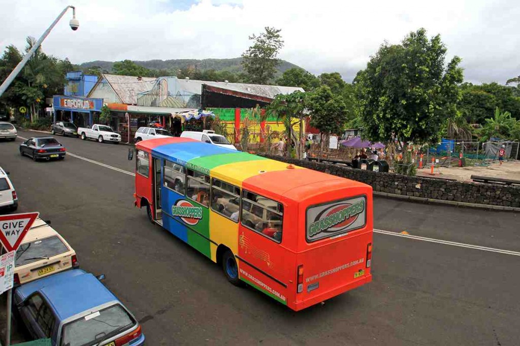 The Grasshopper Bus does a daily run from Byron Bay to Nimbin.