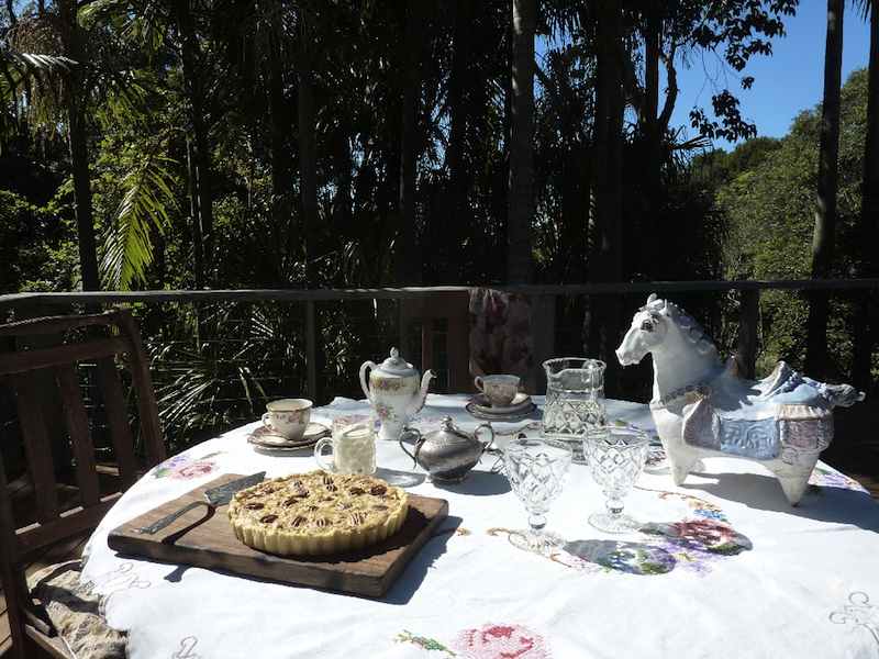 Sue Fraser_morning tea on verandah