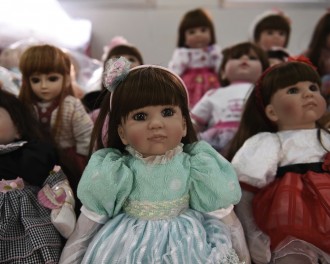 look-thep-doll-thailand-2